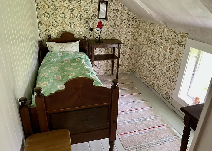 Grandmothers Cosy Fredvang